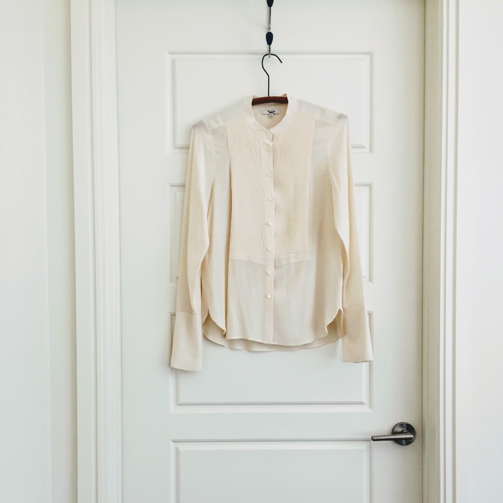 Madewell Silk Tux Shirt in Cream, size XS
